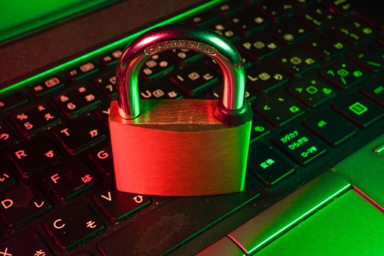 Xâm nhập thế giới hacker – Kỳ 5: Những “Bóng Ma” APT và Cuộc Chiến Tranh Lạnh Trên Không Gian Số